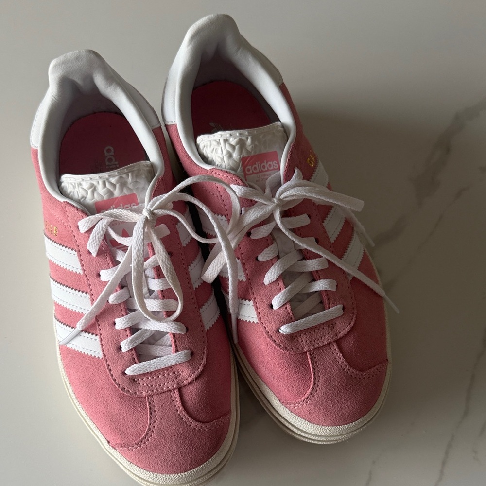Adidas Gazelle Pink Sneakers (size 6)